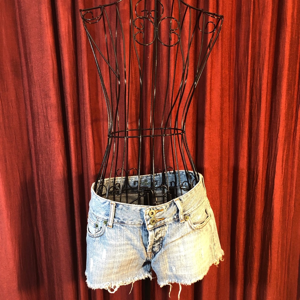 Jean Shorts - Picture 3 of 3